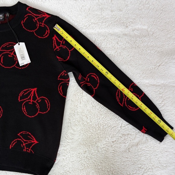 WESC,Size XL,Black Sweater with Red Cherry Pattern - Picture 15 of 17
